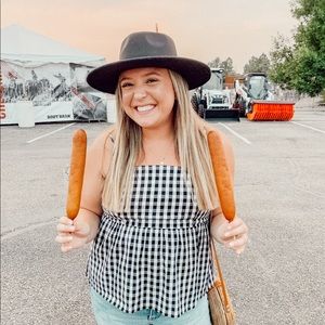 Meet your Posher, Miranda